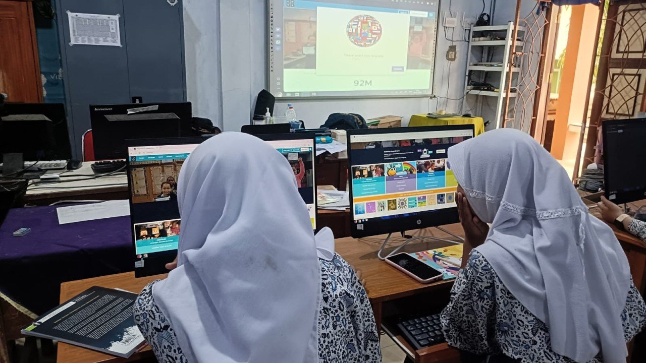 Kontroversi E-Learning Wajib 2026: Akses Internet Daerah Tertinggal vs Inovasi Pendidikan di Indonesia